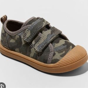 Cat & Jack Parker Sneaker